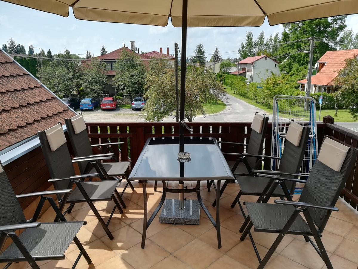 Tamas Batya Kunyhoja Apartment Balatonmariafurdo Exterior photo